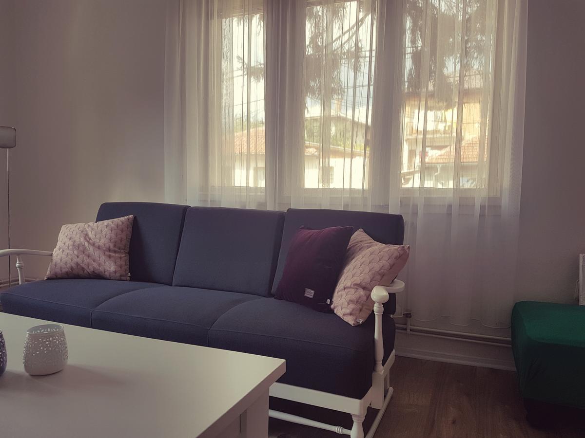 Cosy And Chic... Parking Included Leilighet Sarajevo Eksteriør bilde